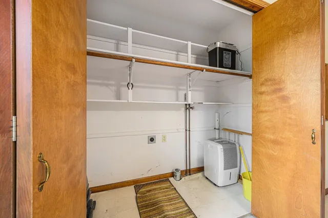 $179,900 | 4886 Weston Avenue, Kalamazoo, MI 49006