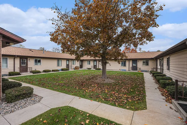 $179,900 | 4886 Weston Avenue, Kalamazoo, MI 49006