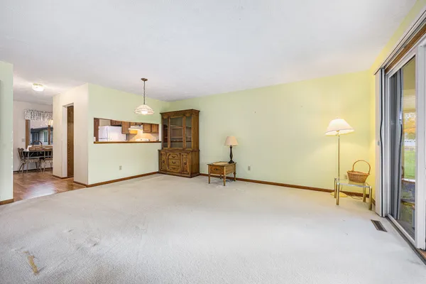 $174,900 | 4886 Weston Avenue, Kalamazoo, MI 49006