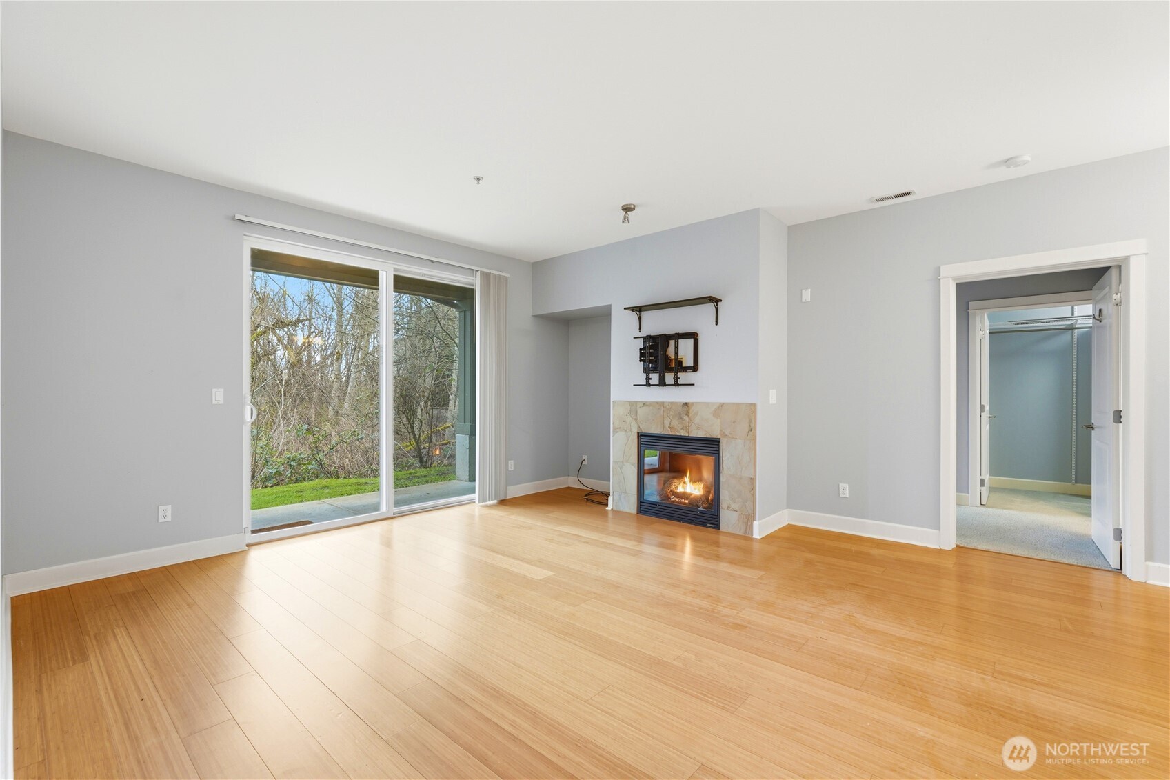 19102 20th Drive Southeast, Unit B102 Bothell, WA 98012 - Photo 16 of 30