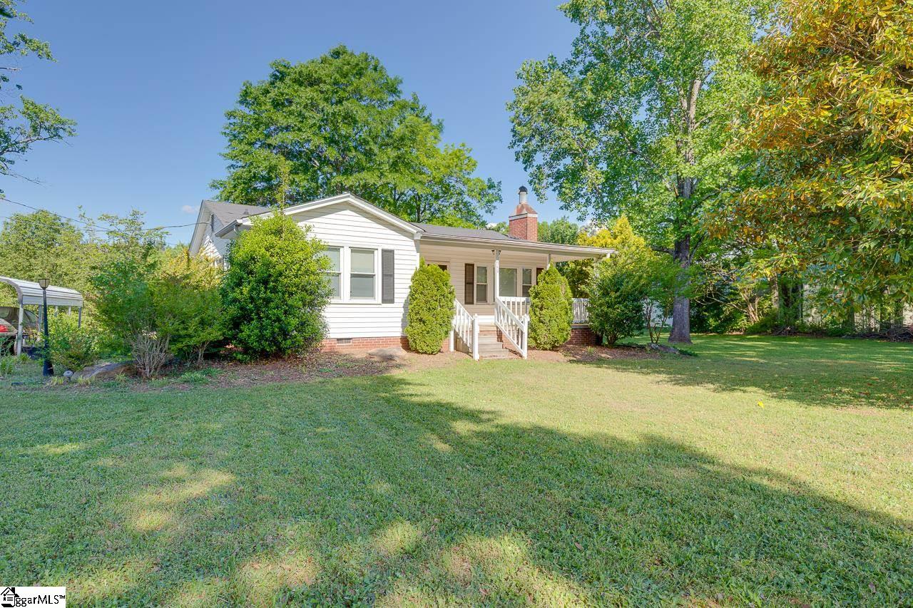 540 Victor Hill Road Greer, SC 29651 - Photo 2 of 24