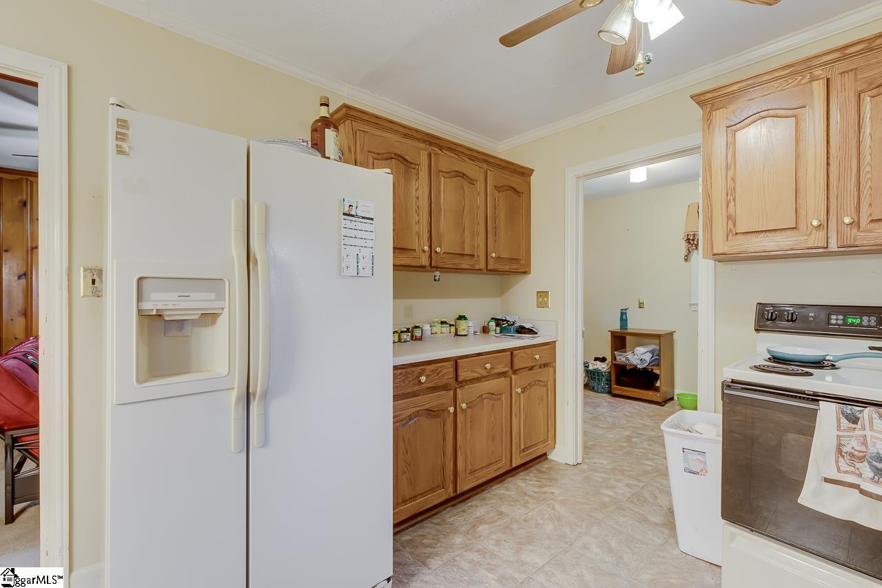 540 Victor Hill Road Greer, SC 29651 - Photo 12 of 24