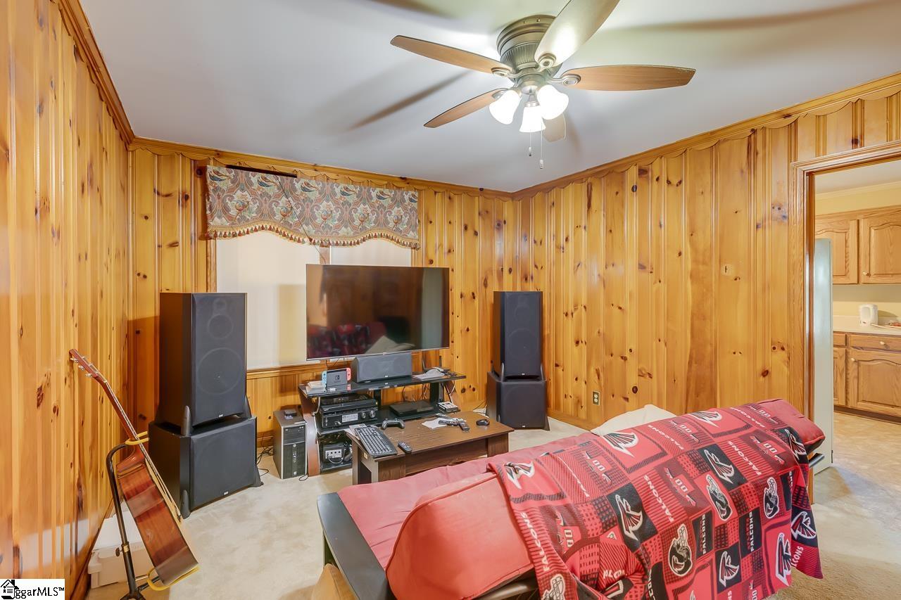 540 Victor Hill Road Greer, SC 29651 - Photo 9 of 24