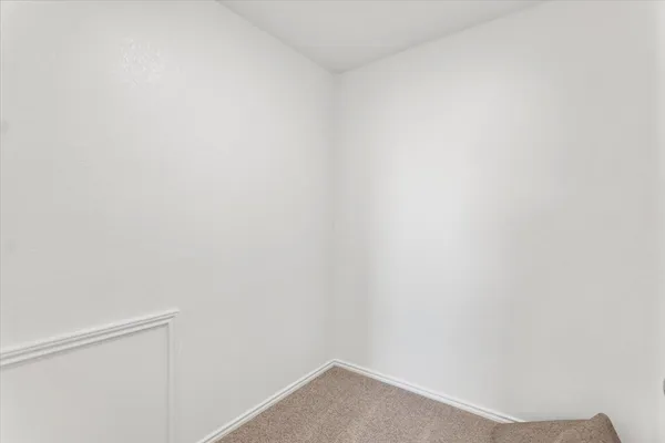 $2,895 | 290 Jeffers, Kyle, TX 78640