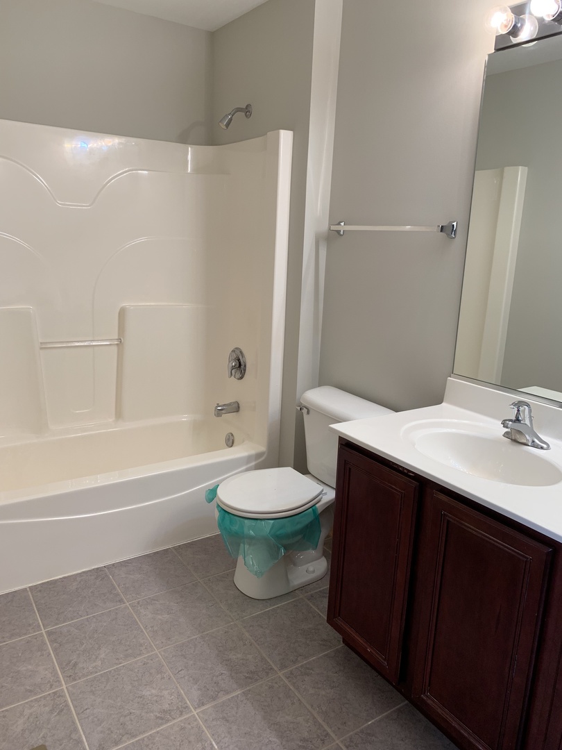 582 North Fox Trail Round Lake, IL 60073 - Photo 11 of 13