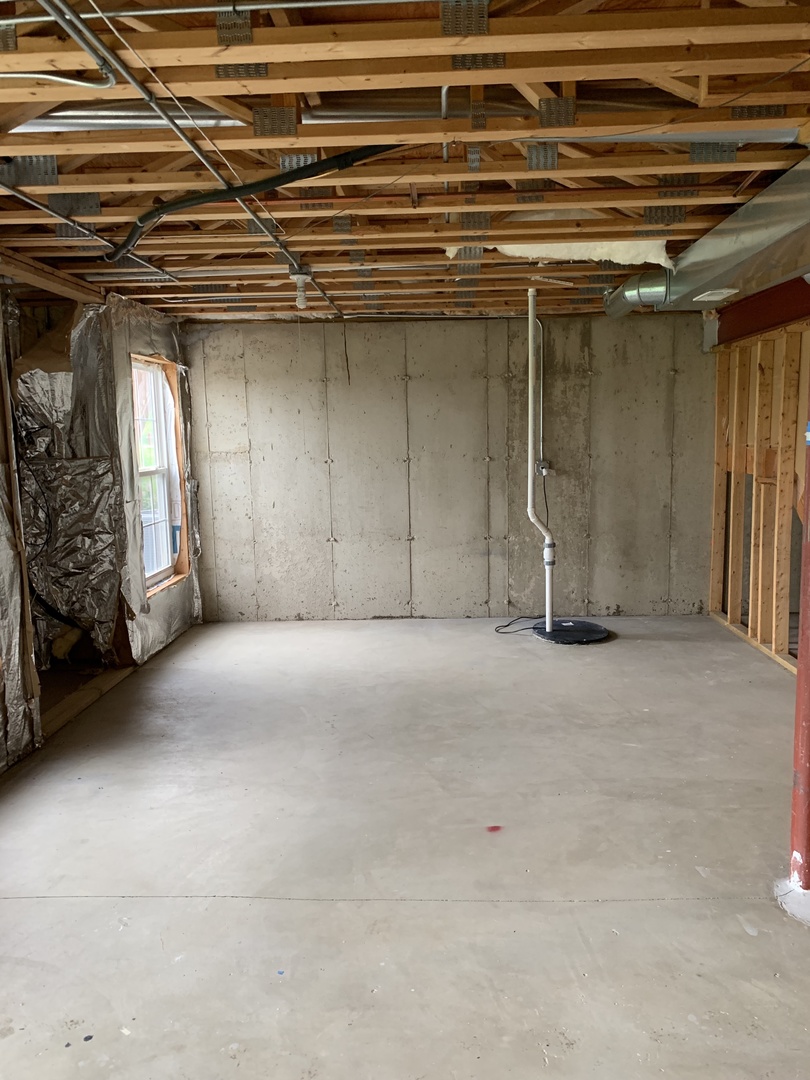 582 North Fox Trail Round Lake, IL 60073 - Photo 12 of 13