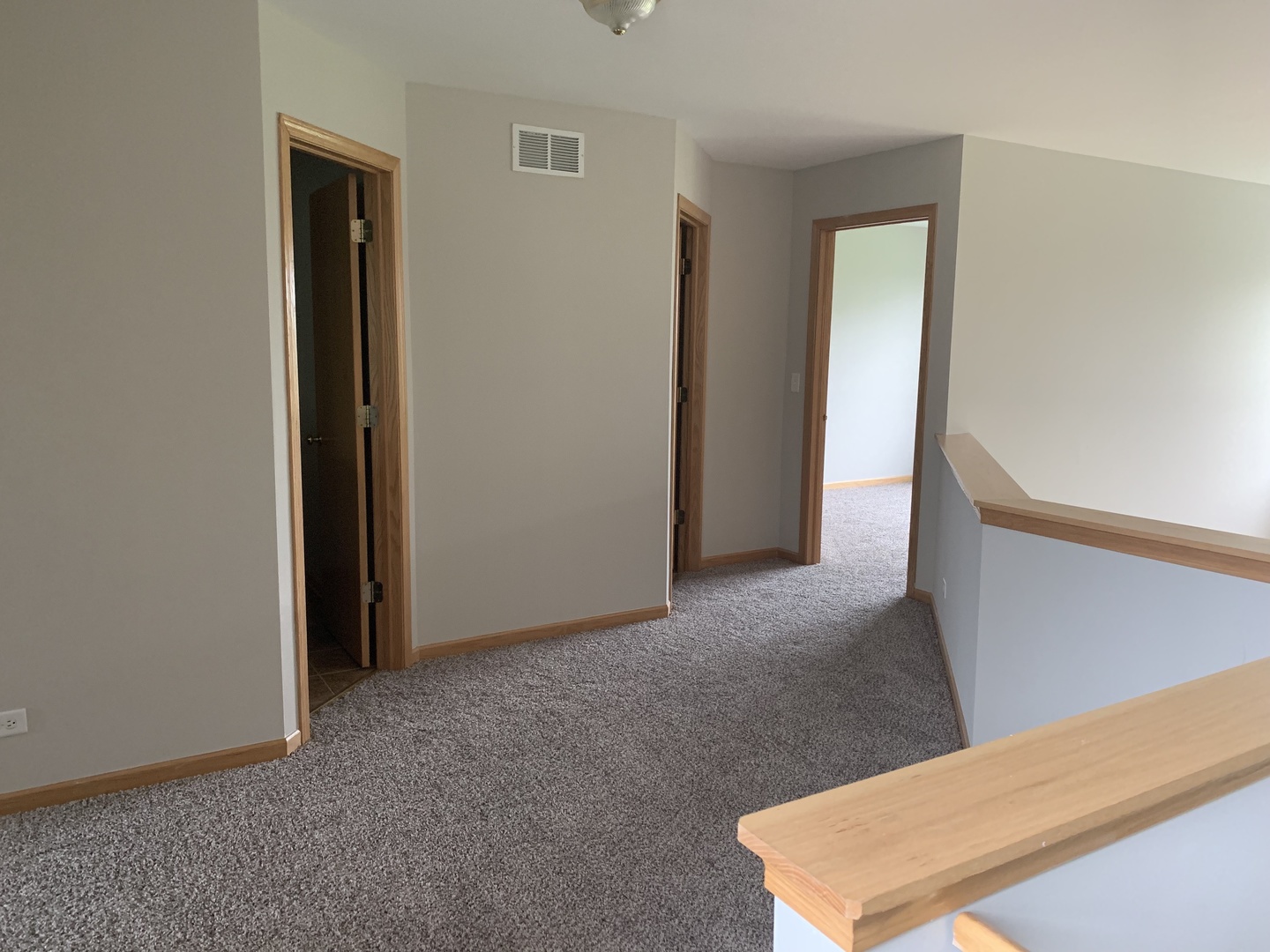582 North Fox Trail Round Lake, IL 60073 - Photo 6 of 13