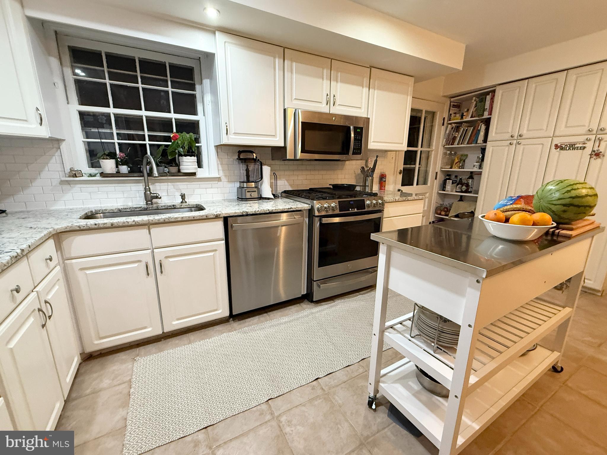 675 Farnum Road Media, PA 19063 - Photo 5 of 21