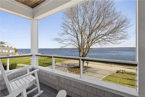 $2,495,000 | 110 Seaview Avenue, North Kingstown, RI 02852