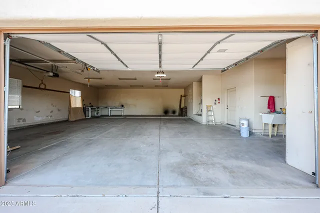 $3,250 | 15225 West Frontier Drive, Surprise, AZ 85387