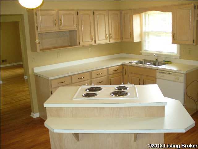5501 Mcdeane Road Louisville, KY 40216 - Photo 10 of 25 Additional Photo