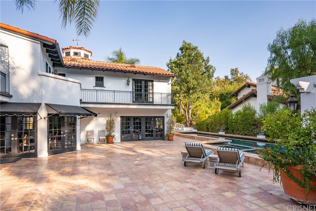 4119 Vicasa Drive Calabasas, CA 91302 - Photo 35 of 42