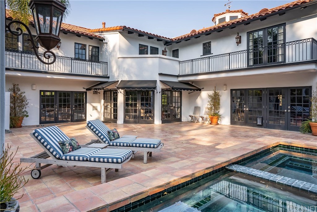 4119 Vicasa Drive Calabasas, CA 91302 - Photo 41 of 42