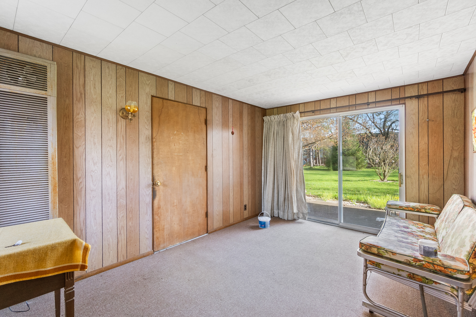 3225 Otto Street Lansing, IL 60438 - Photo 14 of 21 a view of a room with furniture and a window