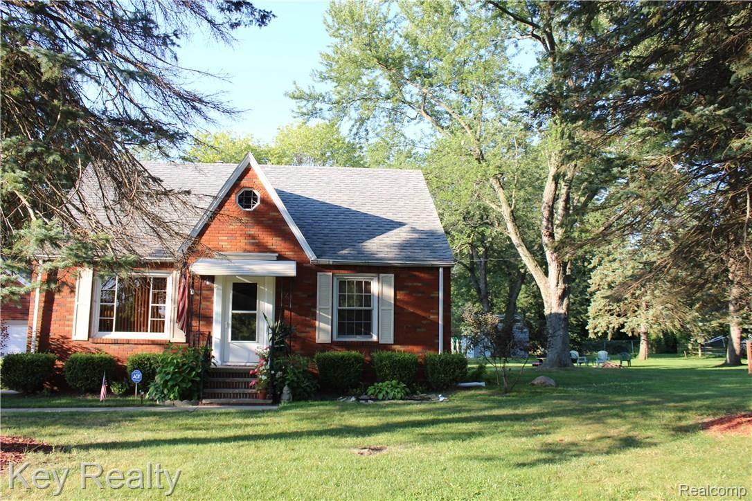 111 East Hurd Road Monroe, MI 48162 - Photo 2 of 8 IMG_1148.JPG
