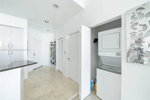 $4,200 | 7900 Harbor Island Drive, Unit PH14, North Bay Village, FL 33141