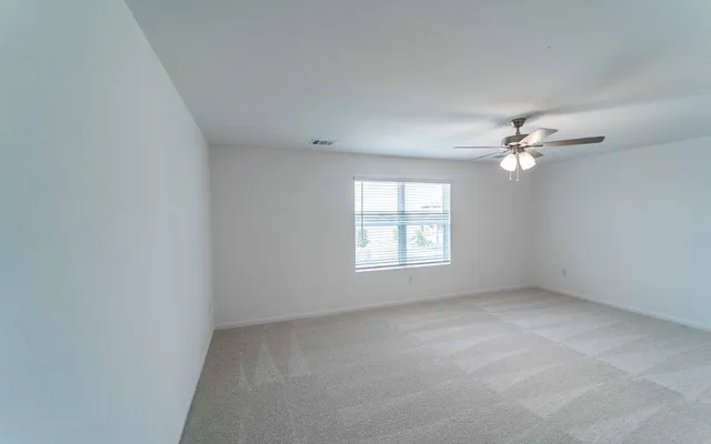 $1,995 | 219 Tokalaun Drive, Hutto, TX 78634