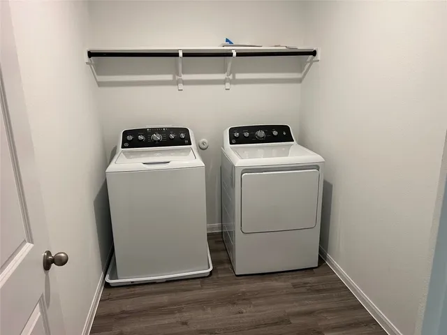 $1,995 | 219 Tokalaun Drive, Hutto, TX 78634