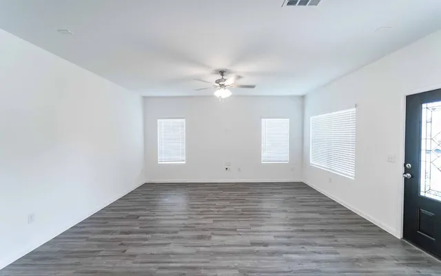 $1,995 | 219 Tokalaun Drive, Hutto, TX 78634