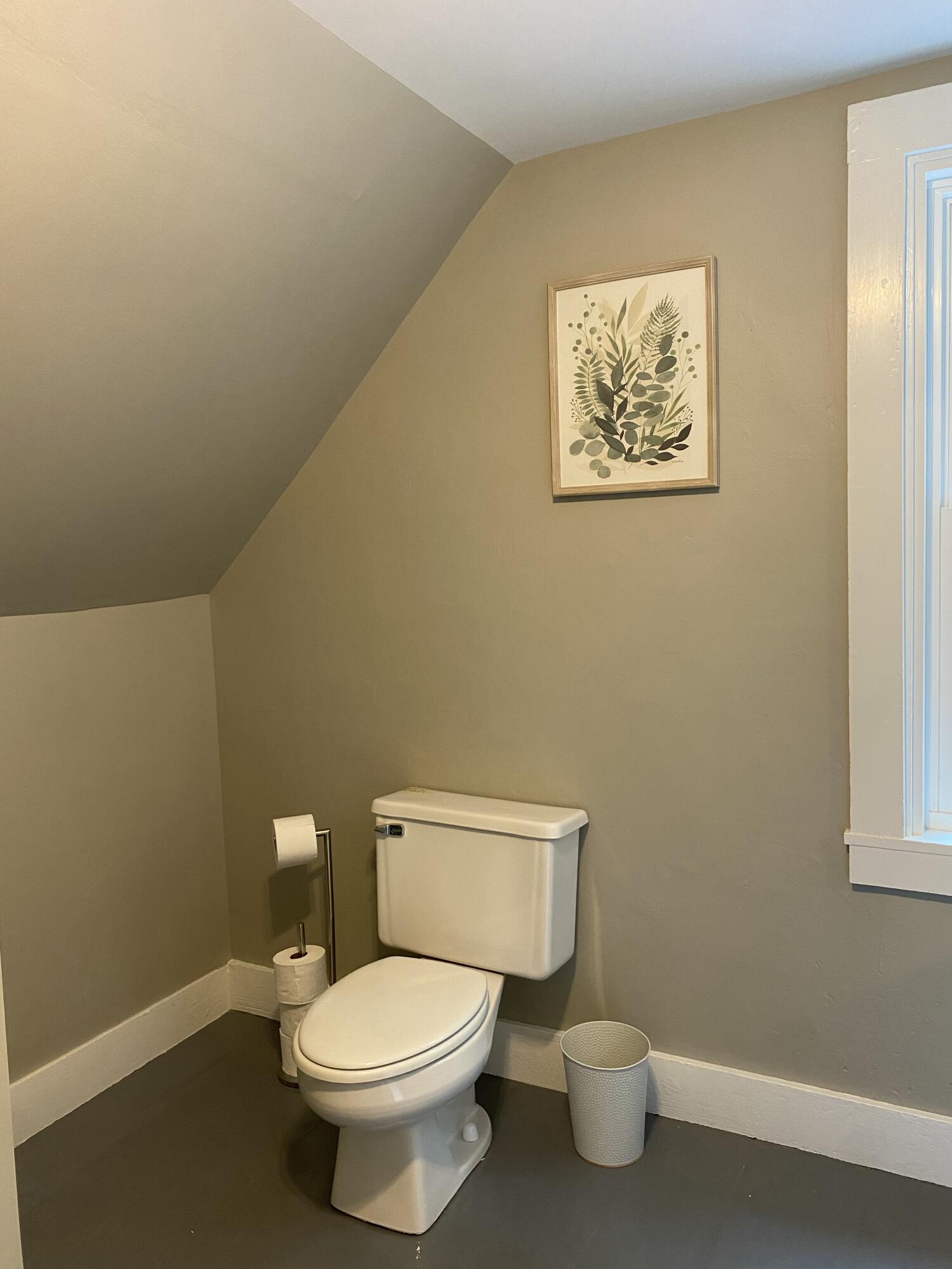 270 Washington Junction Road Hancock, ME 04640 - Photo 38 of 40 Upstairs Bathroom