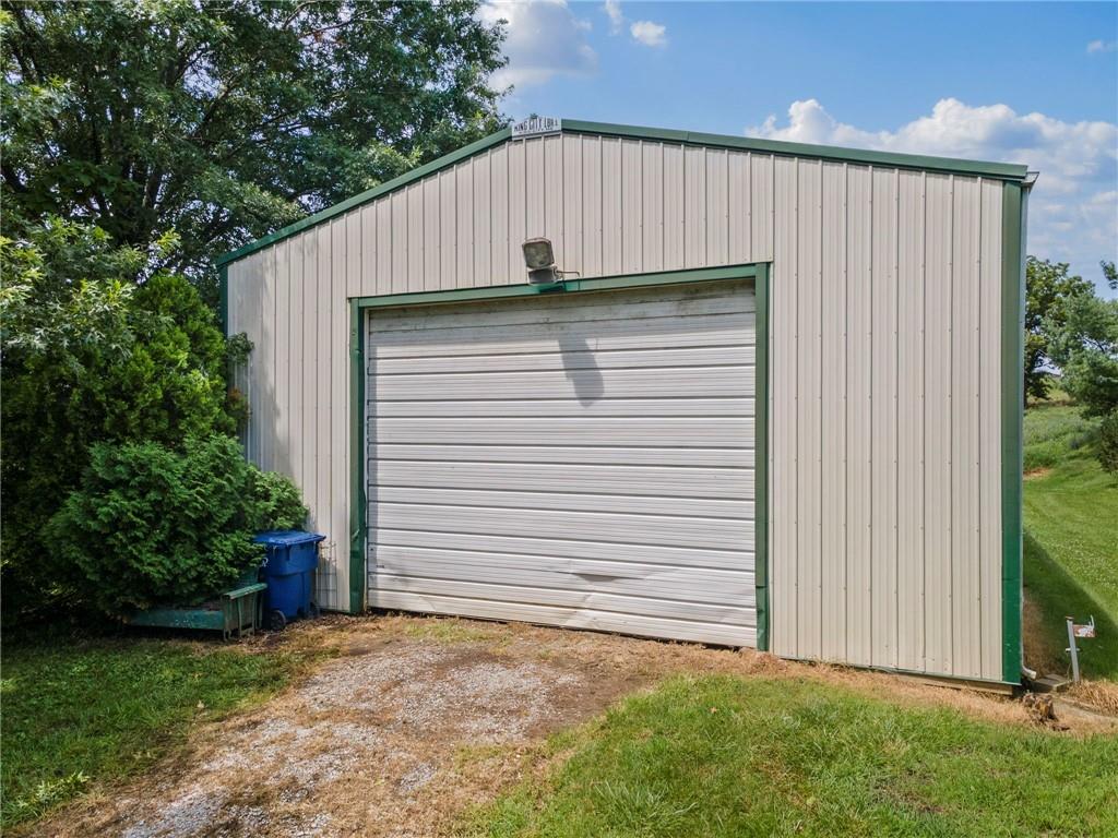 1010 Northwest Lakesite Road Maysville, MO 64469 - Photo 3 of 27