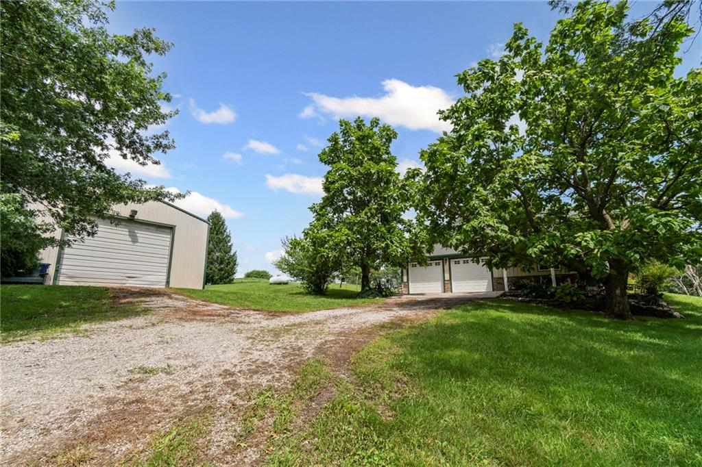 1010 Northwest Lakesite Road Maysville, MO 64469 - Photo 4 of 27