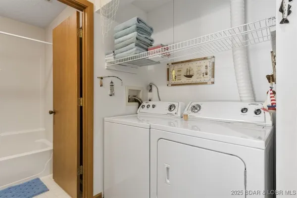 $234,500 | 70 Robinwood Drive, Unit 3E, Lake Ozark, MO 65049