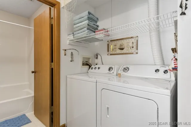 $239,500 | 70 Robinwood Drive, Unit 3E, Lake Ozark, MO 65049