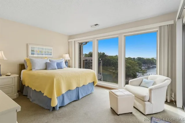 $239,500 | 70 Robinwood Drive, Unit 3E, Lake Ozark, MO 65049