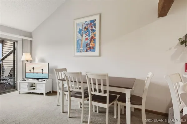 $234,500 | 70 Robinwood Drive, Unit 3E, Lake Ozark, MO 65049