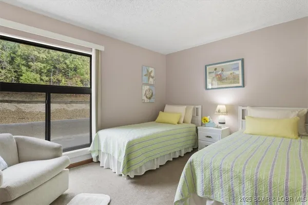 $234,500 | 70 Robinwood Drive, Unit 3E, Lake Ozark, MO 65049