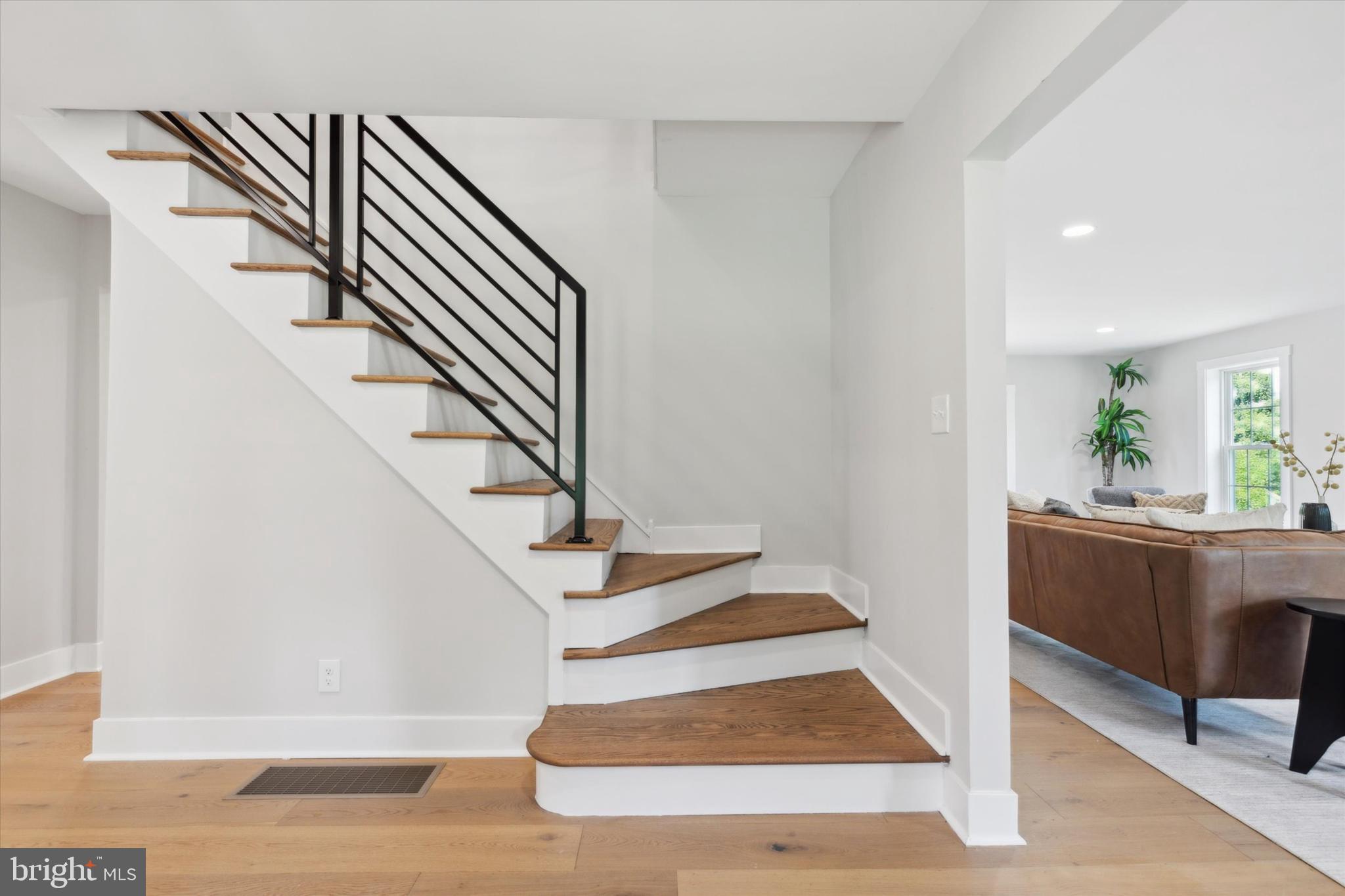 607 Golf Club Road Newtown Square, PA 19073 - Photo 11 of 86 a view of entryway and hall