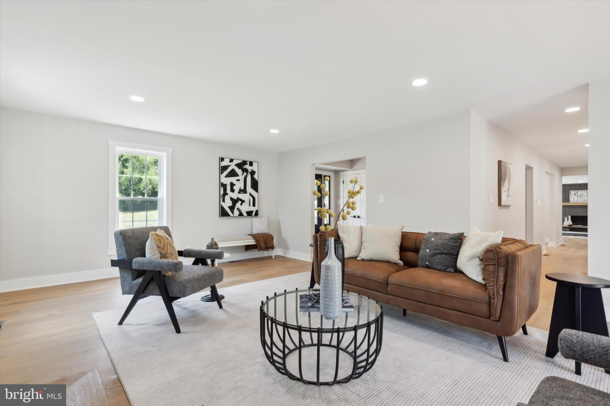 607 Golf Club Road Newtown Square, PA 19073 - Photo 6 of 86 a living room with furniture and a hard wood floor