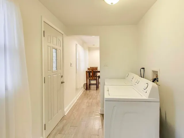 $285,000 | 13616 Short Drive, Crestwood, IL 60418