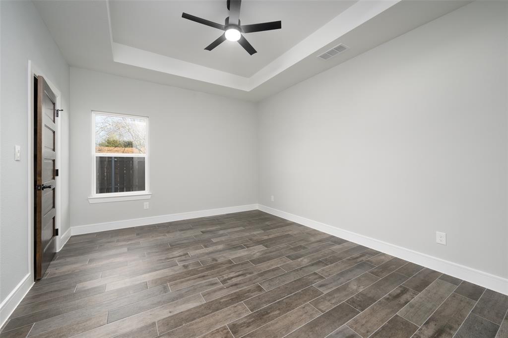 302-304 West Pine Street Whitewright, TX 75491 - Photo 16 of 34