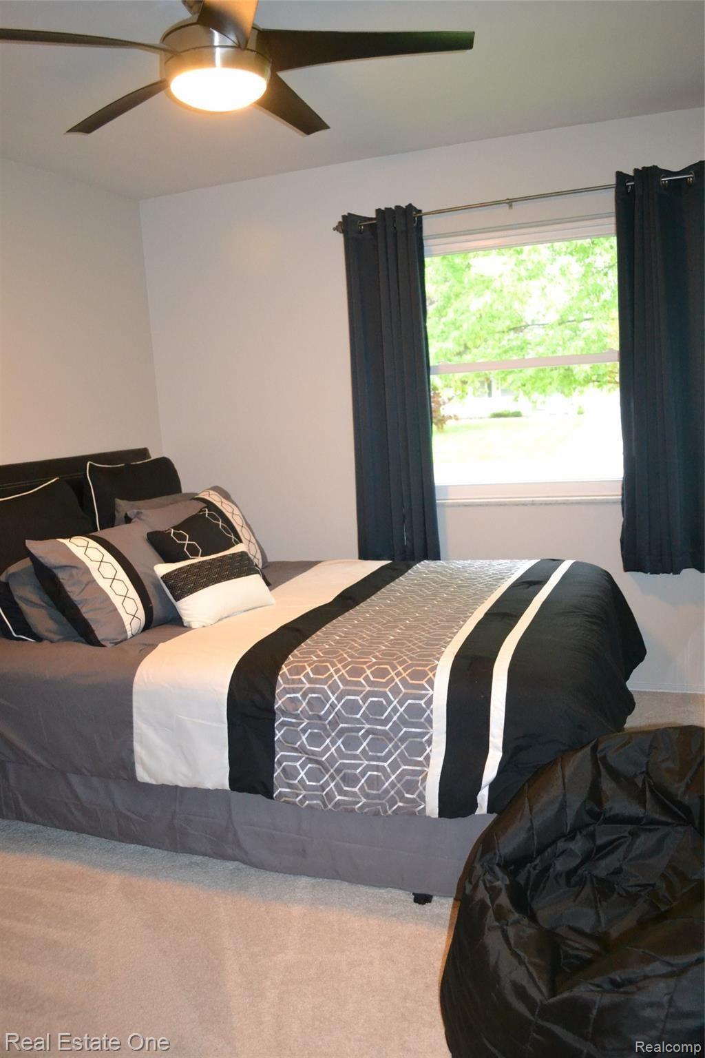 5313 Dunster Road Grand Blanc, MI 48439 - Photo 11 of 27 DSC_7137.JPG
