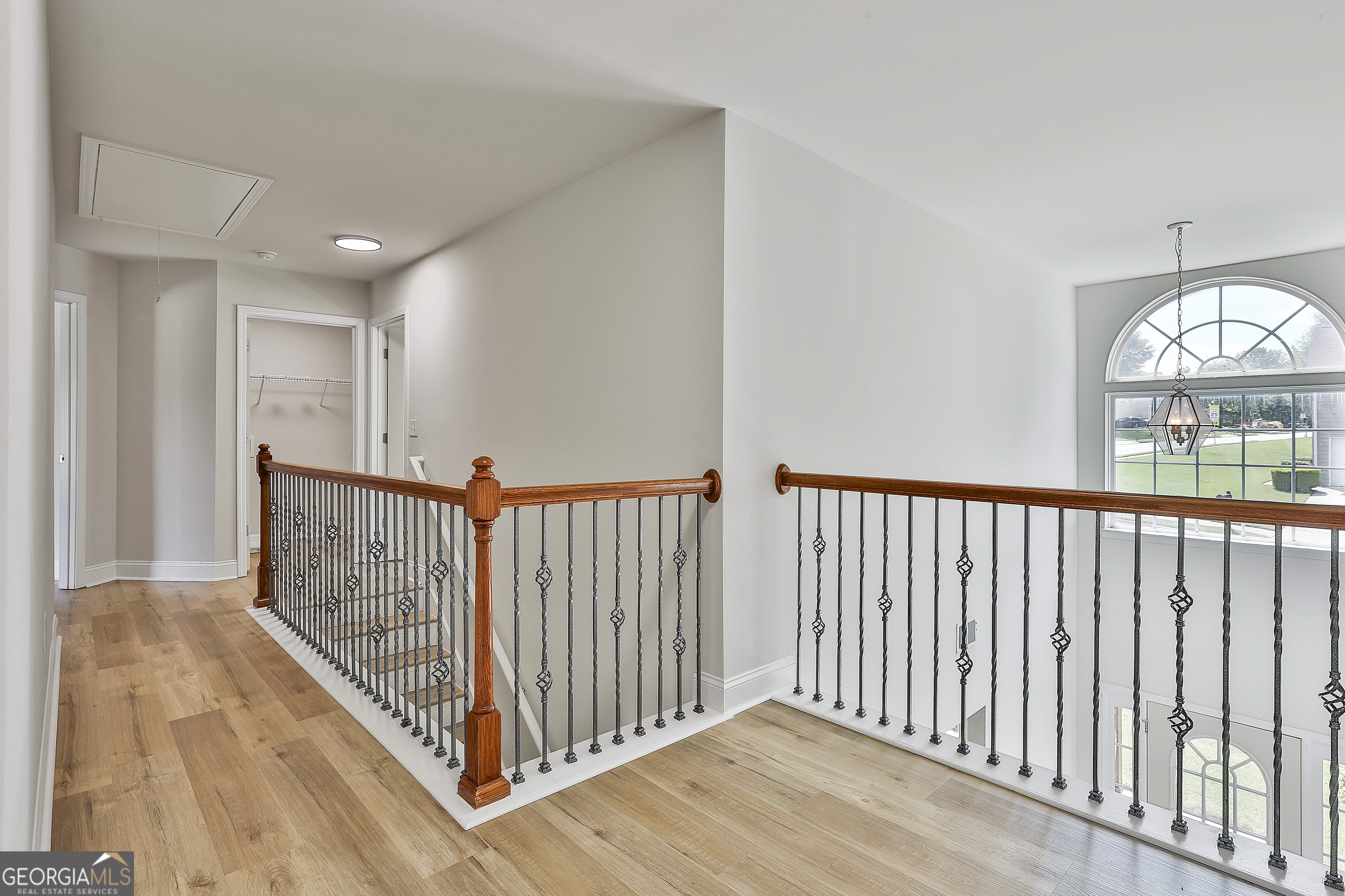 28 Fox Ridge Drive Newnan, GA 30265 - Photo 39 of 48 a view of a hallway with wooden floor