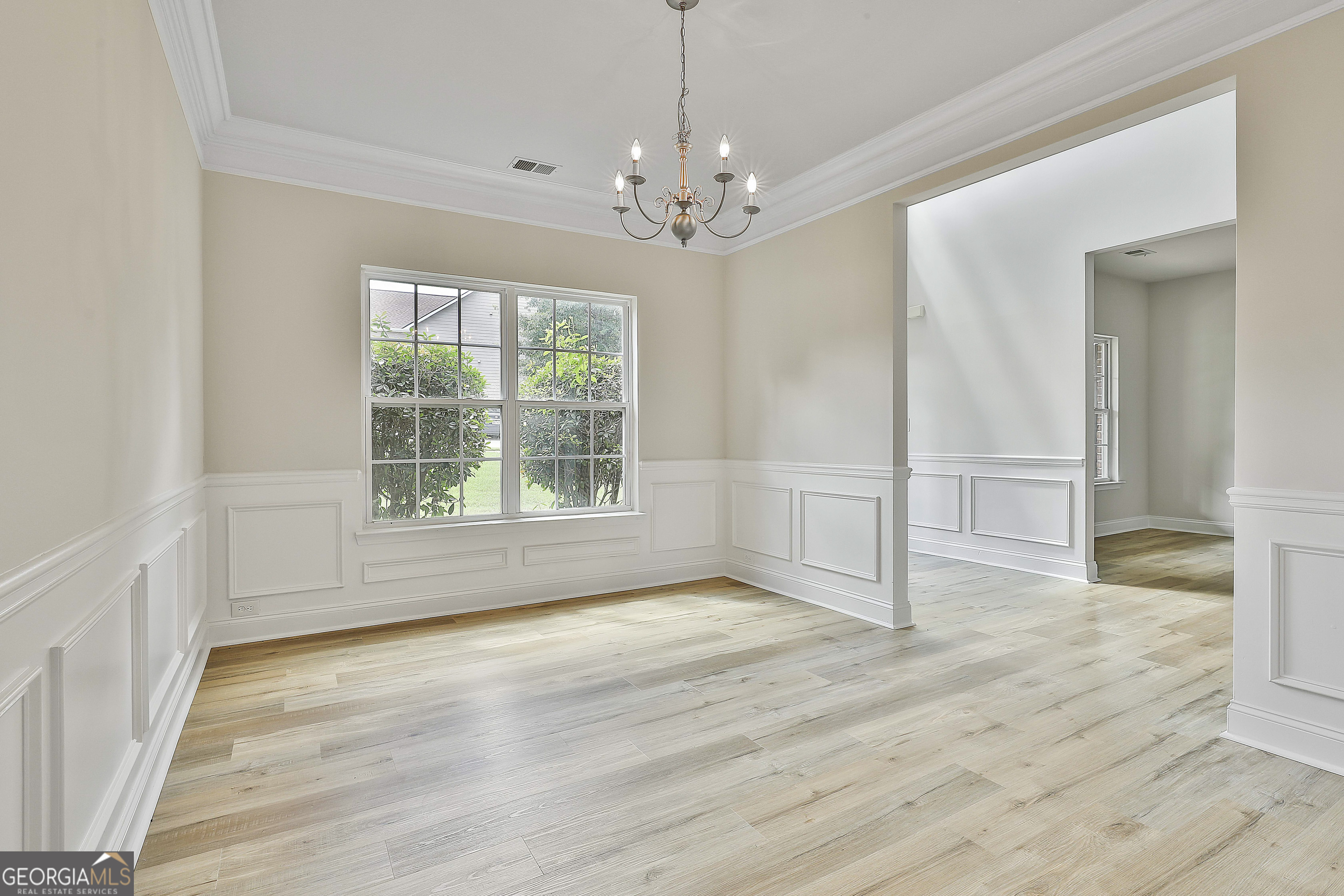 28 Fox Ridge Drive Newnan, GA 30265 - Photo 8 of 48 a view of livingroom with window