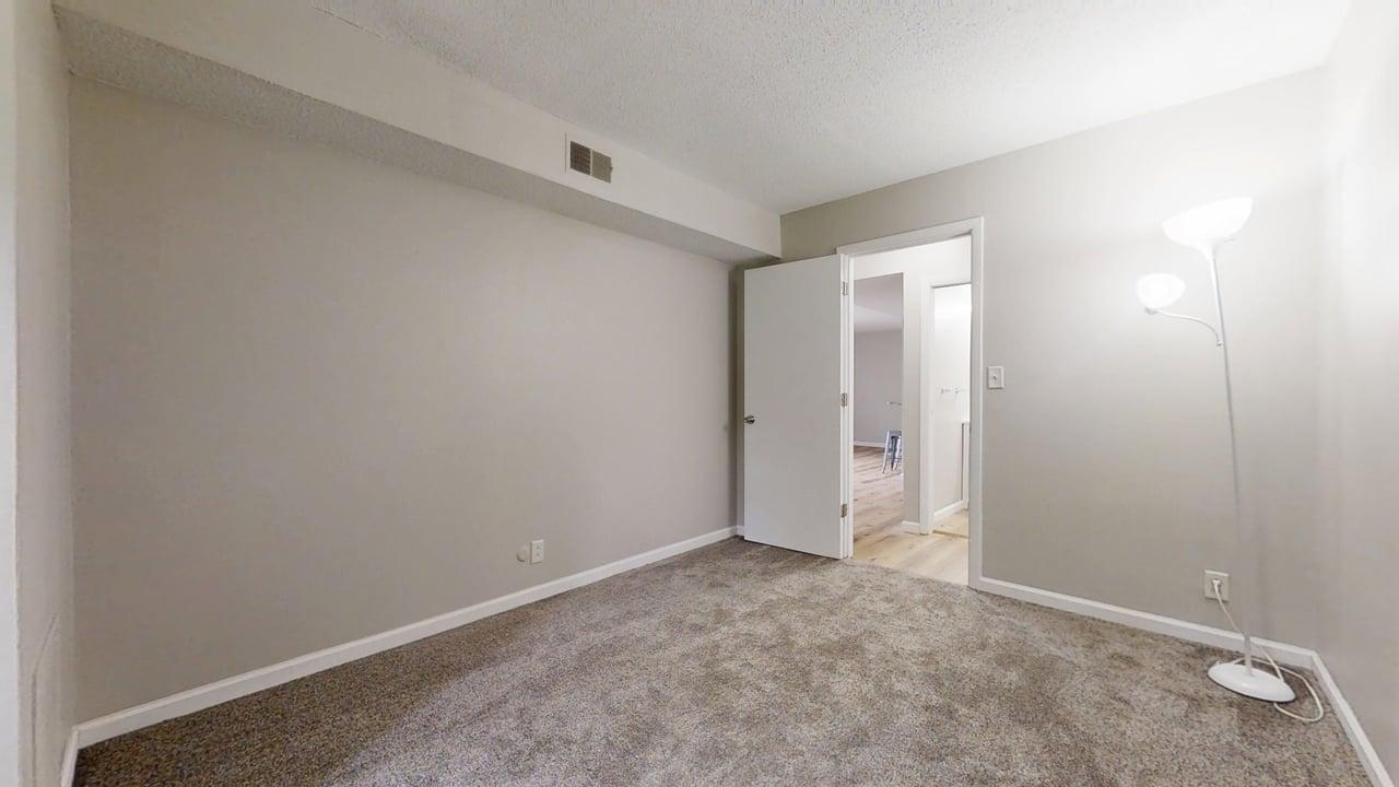 912 Crescent Drive, Unit 24 Champaign, IL 61821 - Photo 18 of 20