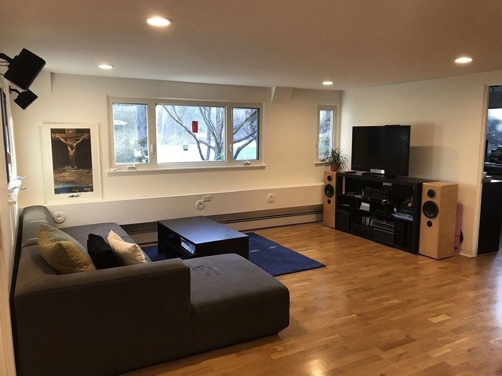 363 North Emerson Road Lexington, MA 02420 - Photo 3 of 34