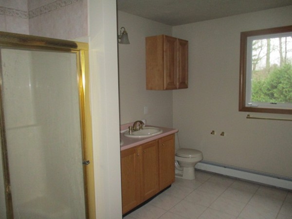 140 Flint Road Charlton, MA 01507 - Photo 11 of 19