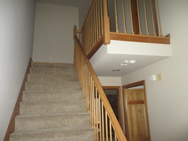 140 Flint Road Charlton, MA 01507 - Photo 6 of 19