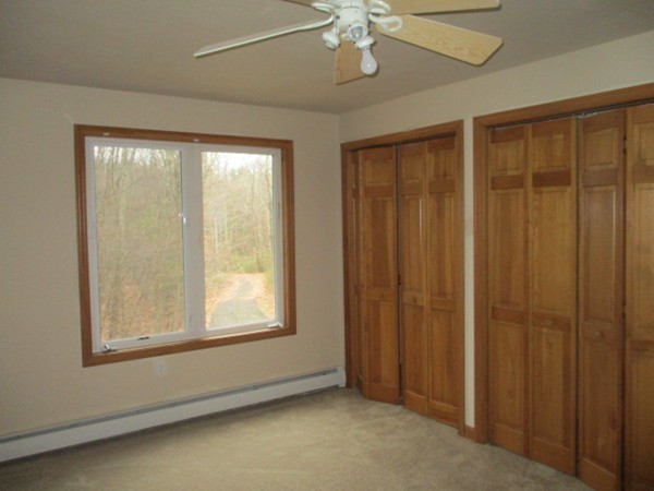 140 Flint Road Charlton, MA 01507 - Photo 8 of 19