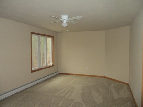 140 Flint Road Charlton, MA 01507 - Photo 10 of 19