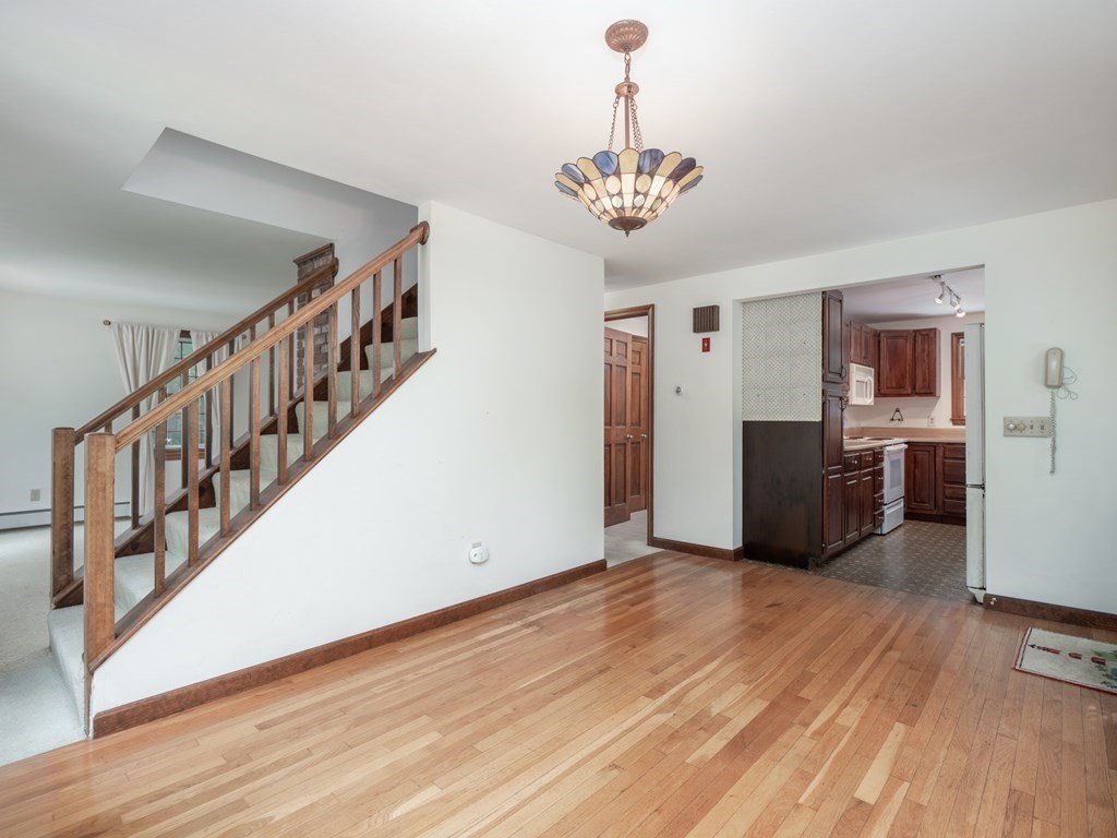 67 South Precinct Road Barnstable, MA 02632 - Photo 18 of 41