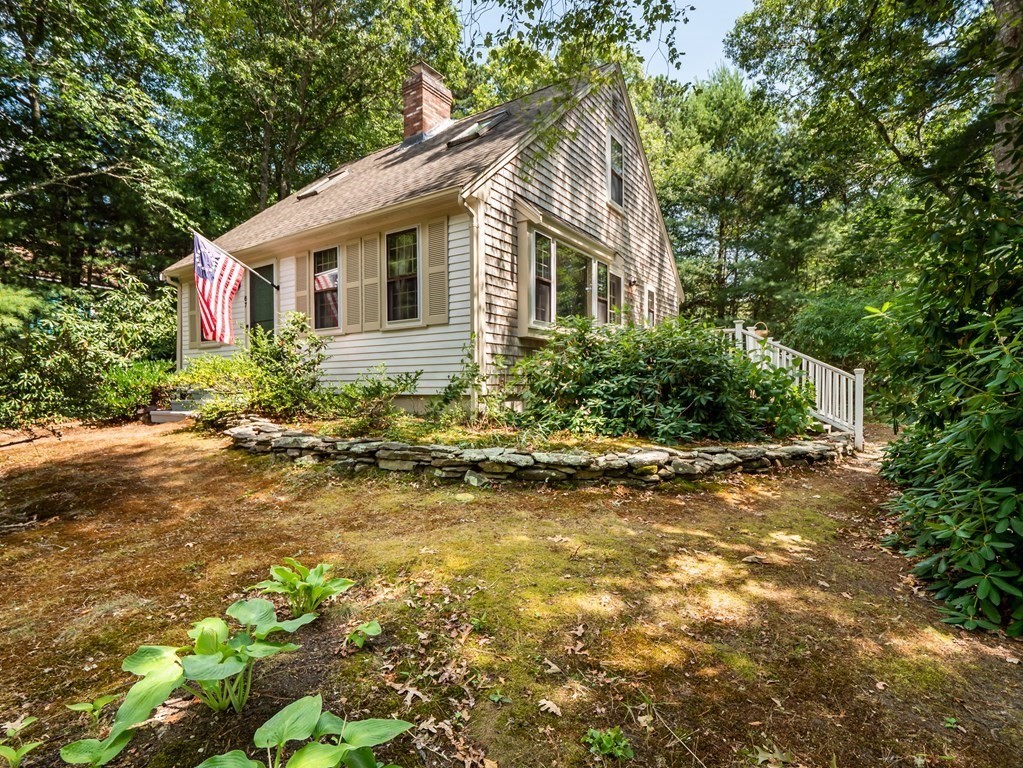 67 South Precinct Road Barnstable, MA 02632 - Photo 3 of 41