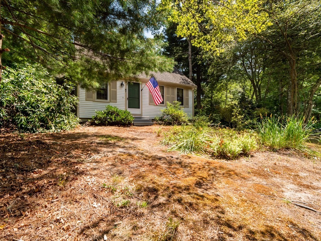 67 South Precinct Road Barnstable, MA 02632 - Photo 4 of 41