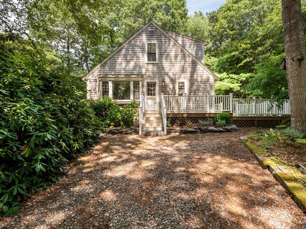 67 South Precinct Road Barnstable, MA 02632 - Photo 5 of 41