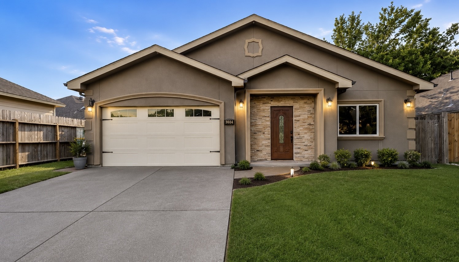 2526 Perez Road Pasadena, TX 77502 - Photo 1 of 31 Virtual staging front of house