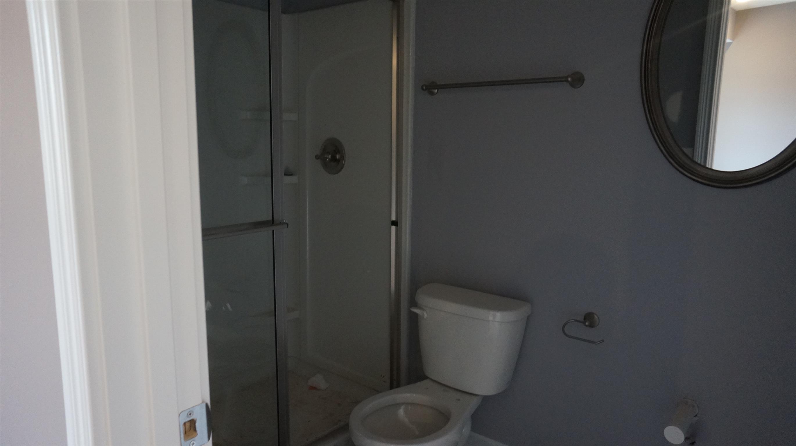 111 Rossview Road Clarksville, TN 37043 - Photo 12 of 17 Gallery Image 12